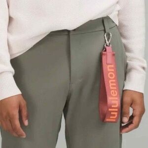 Never Lost Keychain (Brier Rose/Orange Frappe) Lululemon